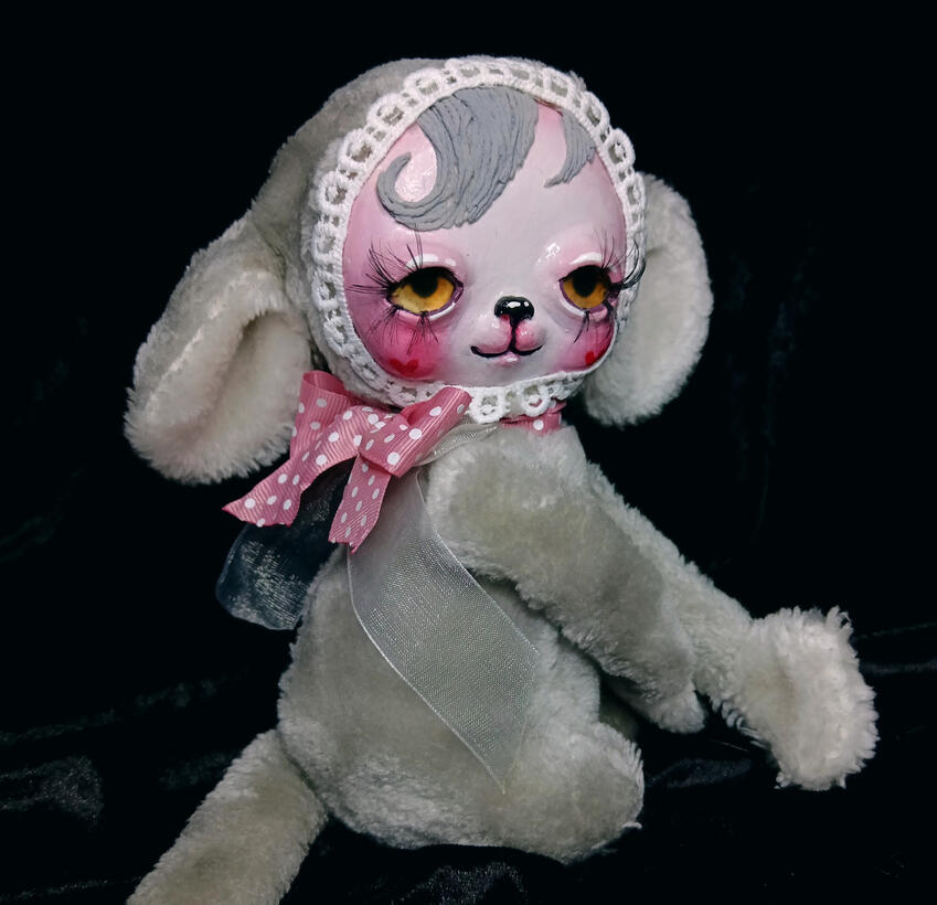 Zoey - Medium - 57 USD