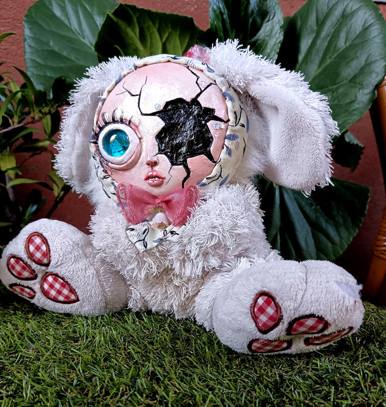 Doll - Medium - 49 USD
